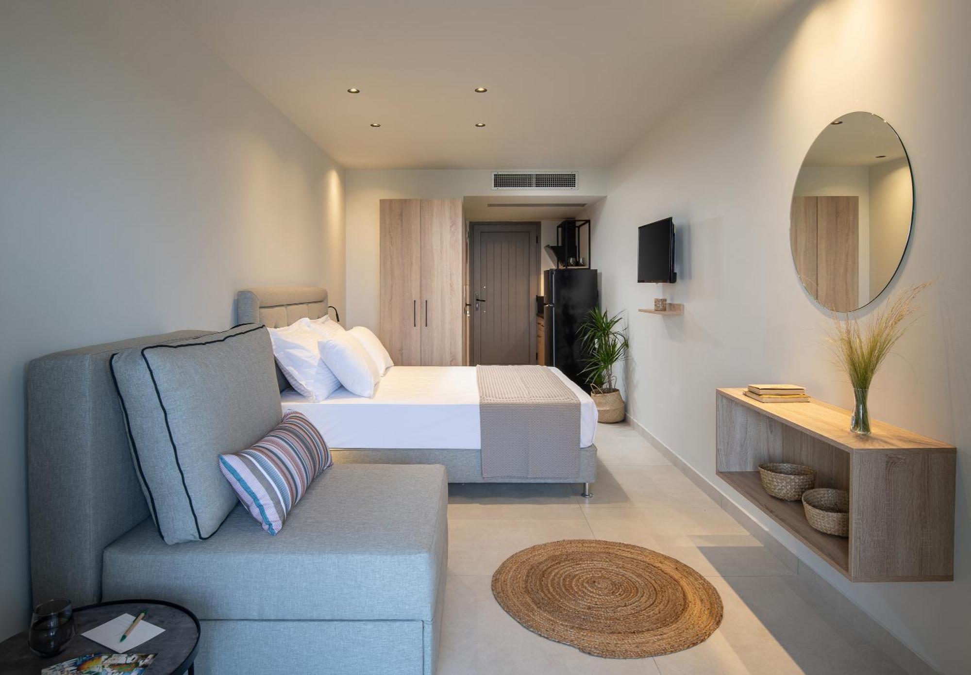 Melian Suites Nikiti  Zimmer foto