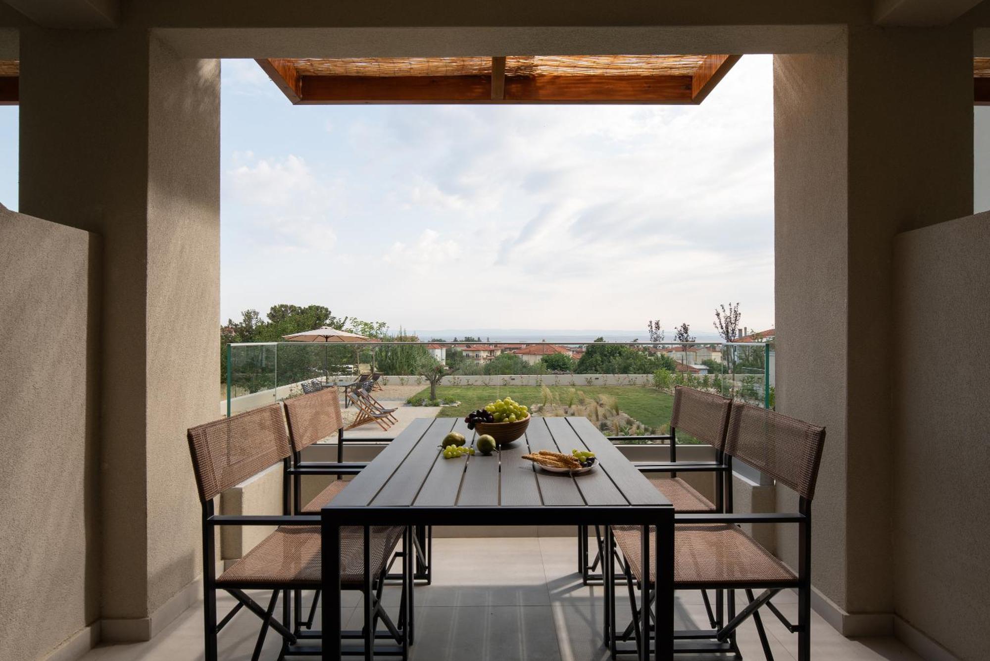 Melian Suites Nikiti  Zimmer foto