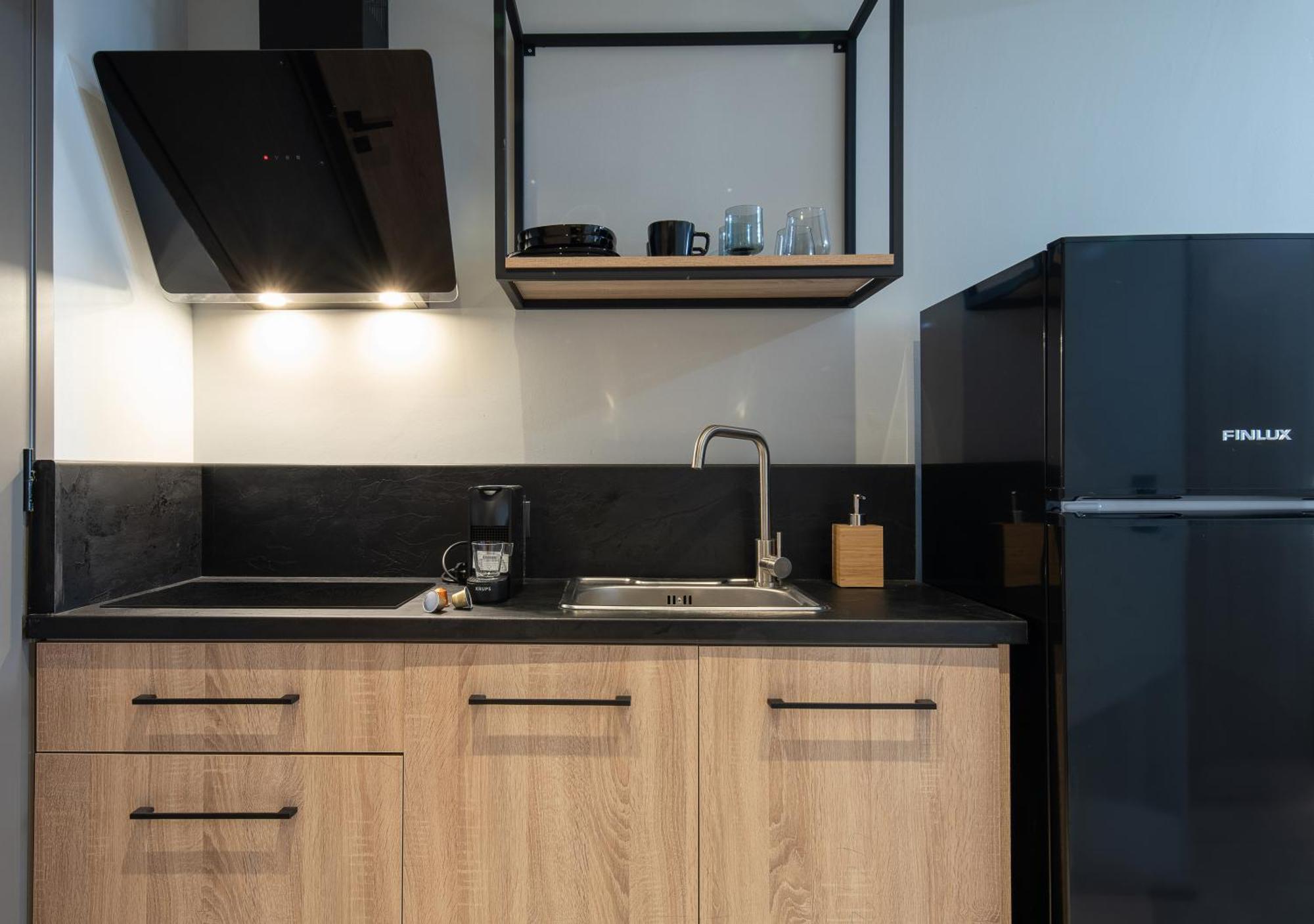 Melian Suites Nikiti  Zimmer foto
